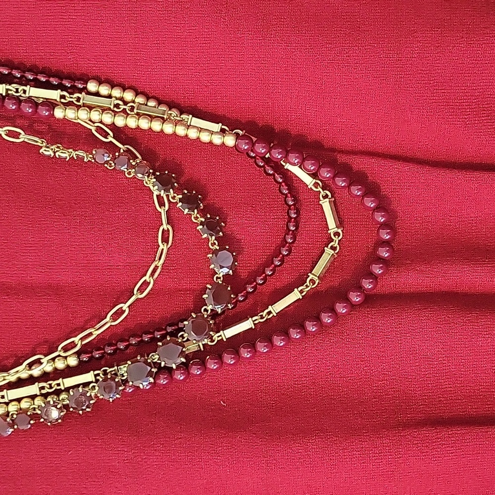Premier Designs Jewelry 42" burgundy and gold detachable chains - Picture 7 of 8